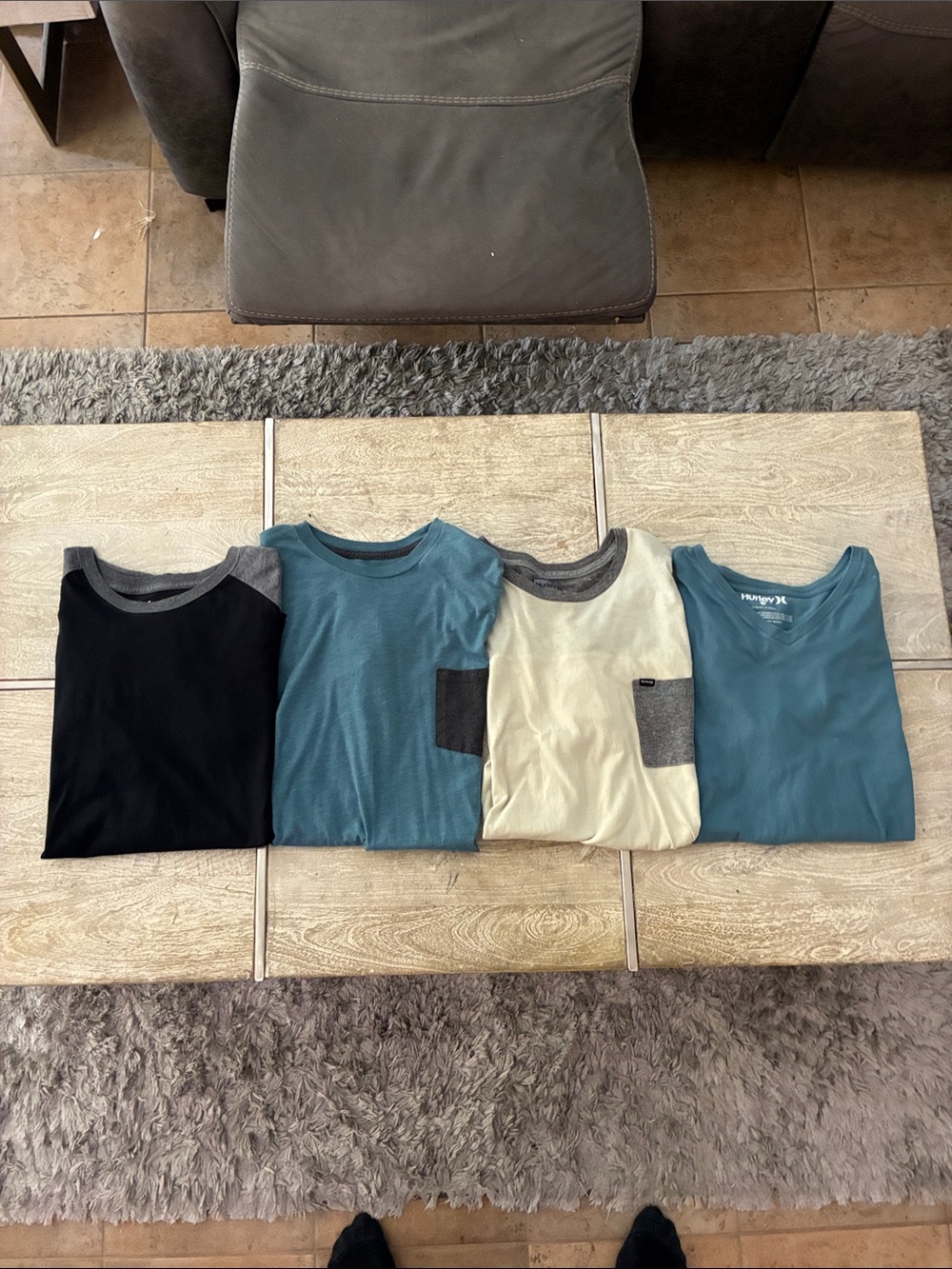 Hurley Men's Short Sleeve Tees - Black, Teal, Cream, Blue 4 T shirts in total